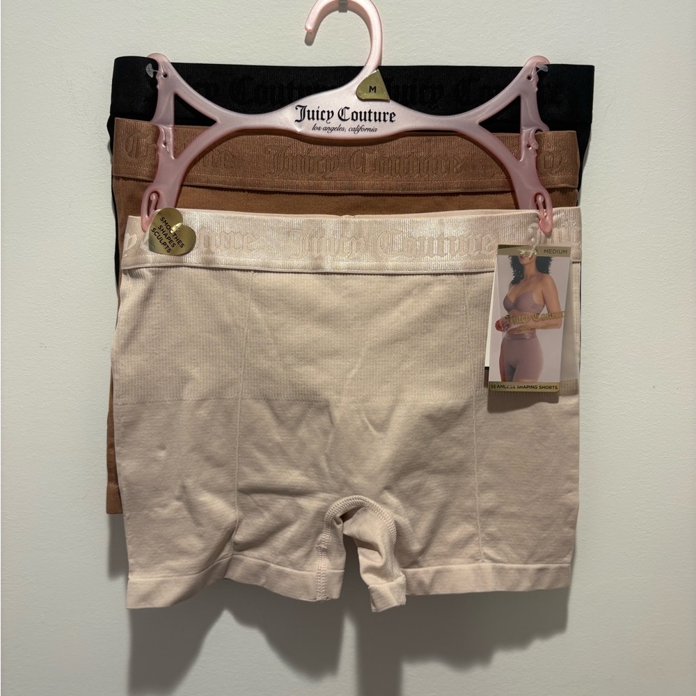 Juicy Couture Seamless Shaping Shorts Set - Size Medium